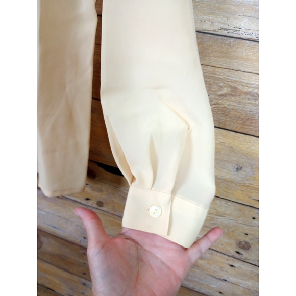 Vintage Impression Women Shirt Petite Medium Light Yellow Long Sleeve Button Up - Picture 2 of 6